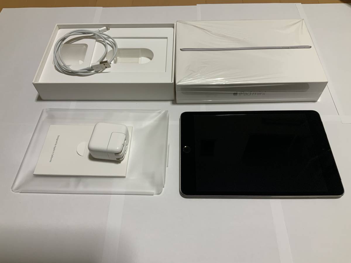 iPad mini 4 SIMフリー 128GB スペースグレイ MK761J/A SIMフリー