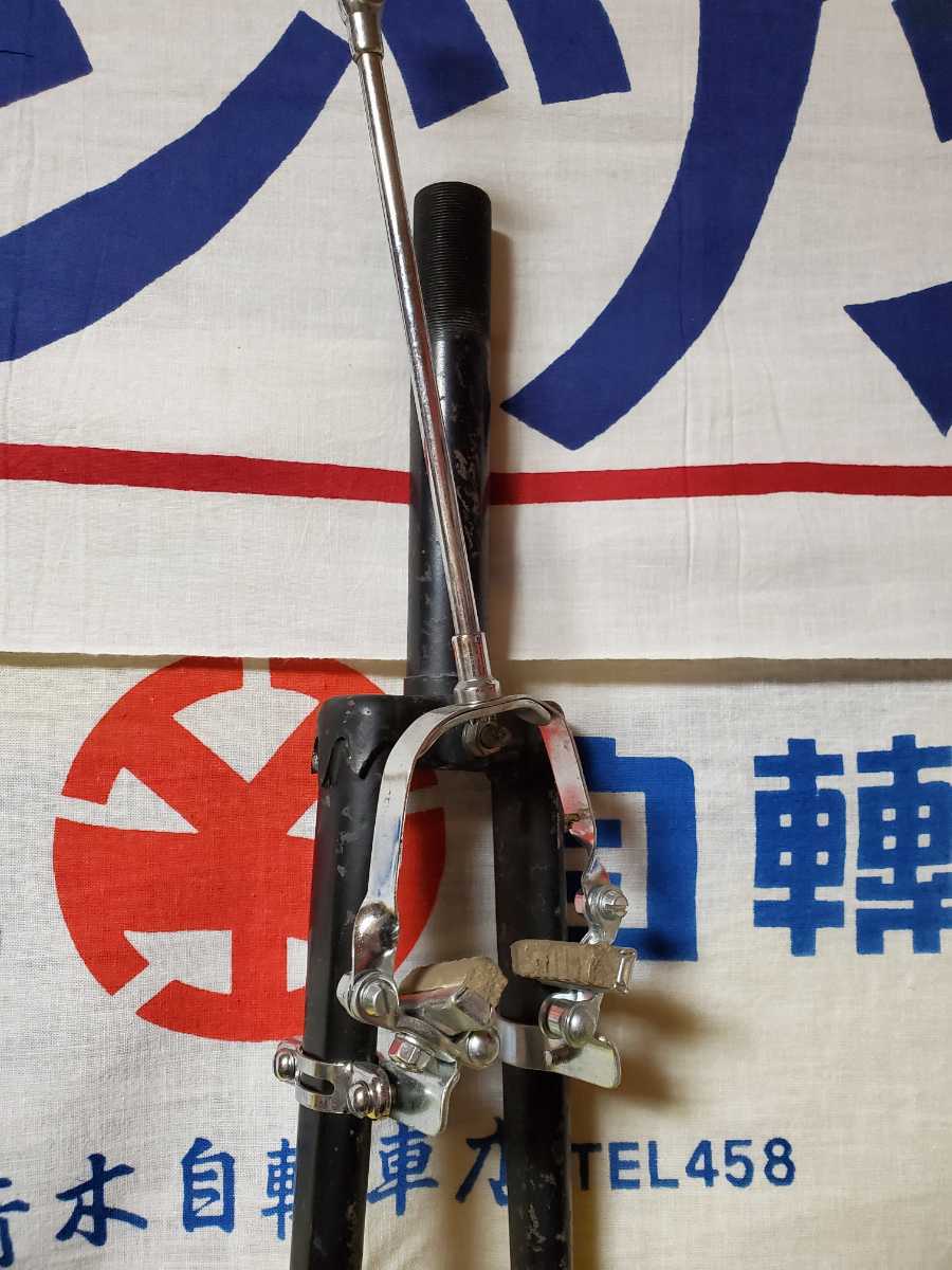 ヴィンテージ好きには朗報！！真っ赤な中古実用車を入荷しました これ