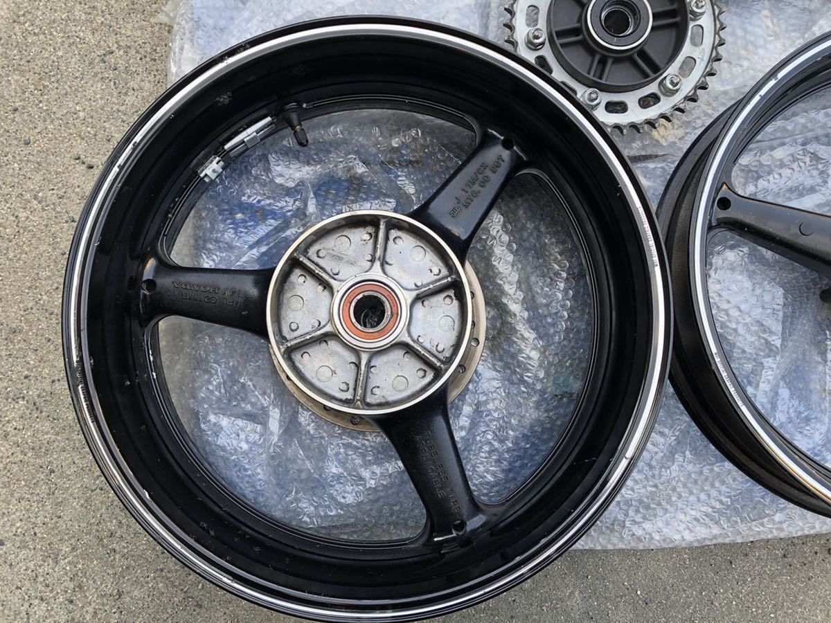 前後セット品cbr1000rr sc57 ホイールベアリング交換部品 前後ホイール