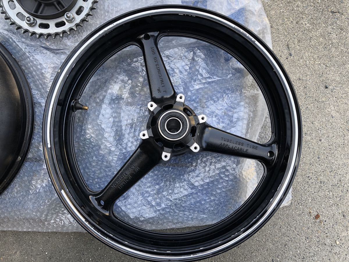 前後セット品cbr1000rr sc57 ホイールベアリング交換部品 前後ホイール