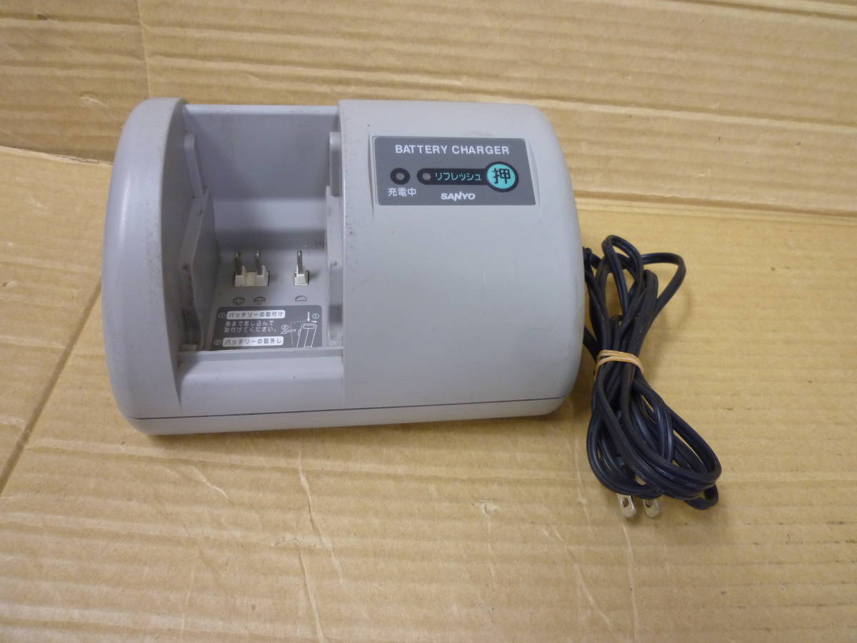 【得価，100%新品】 サンヨー 電動ハイブリッド自転車用充電器 CY-PAA4(電動アシスト自転車用バッテリー)｜売買されたオークション情報、yahooの商品情報をアーカイブ公開 - オークファン 電動アシスト自転車用バッテリー