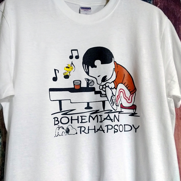 送込 フレディマーキュリー ウッドストック Bohemian Rhapsody 半袖tシャツ 白 Mサイズ イラスト キャラクター 売買されたオークション情報 Yahooの商品情報をアーカイブ公開 オークファン Aucfan Com