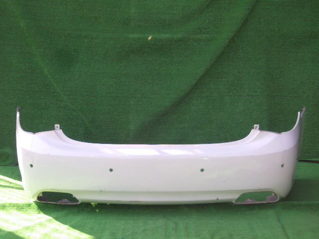 GRS200 GRS201 GRS202 GRS203 クラウン 純正リアバンパーリヤ 白