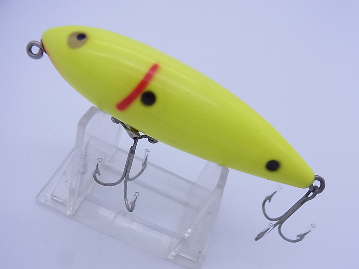 驚きの破格値，本物保証 オールド ヘドン ザラ2 Heddon Zara II YFD 縦ワレ