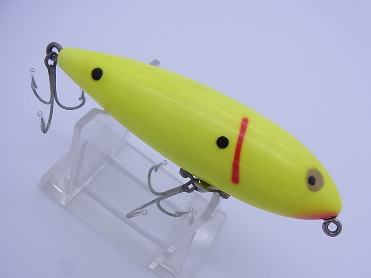 驚きの破格値，本物保証 オールド ヘドン ザラ2 Heddon Zara II YFD 縦ワレ