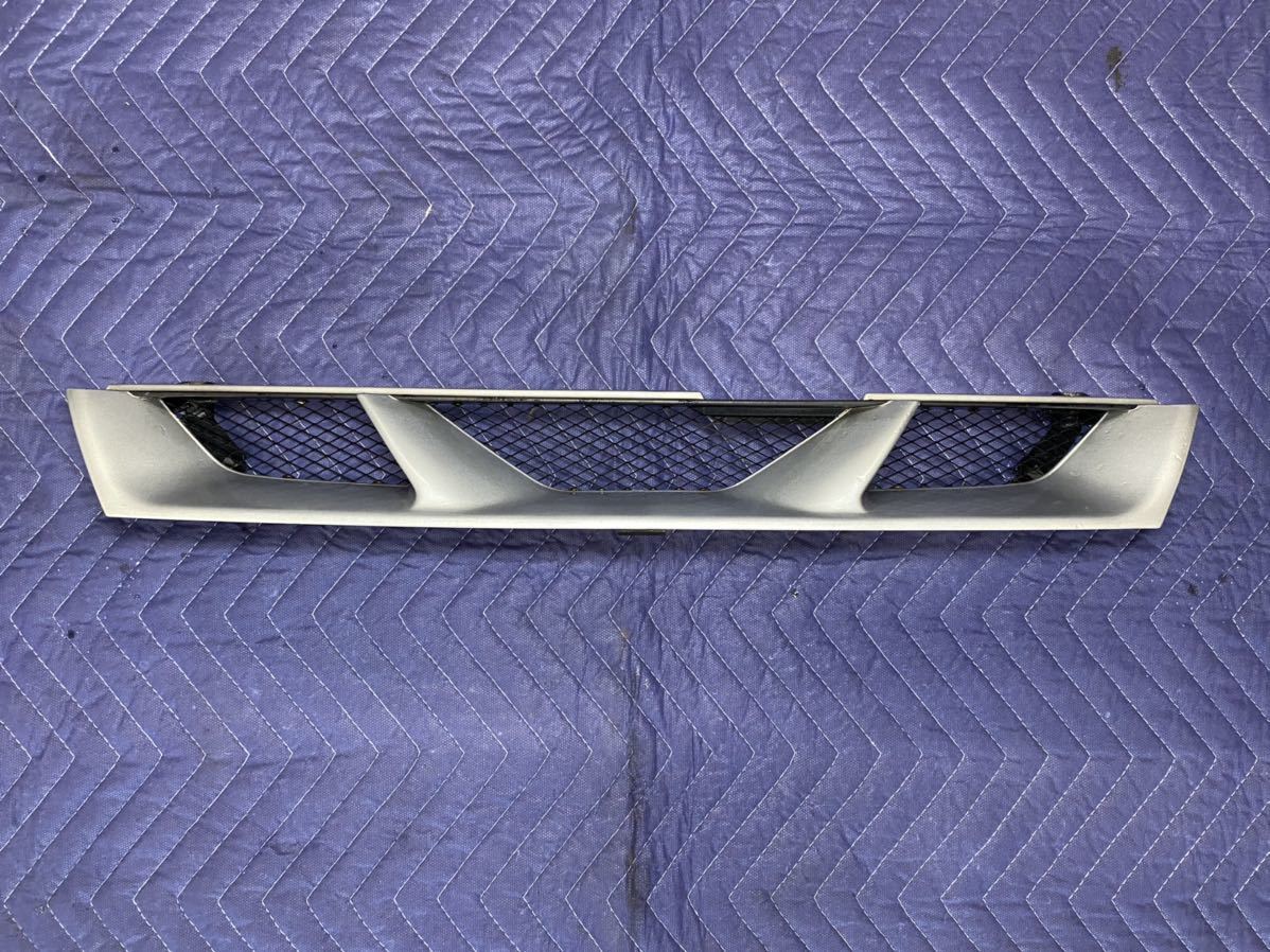 ニッサン　シルビアs14 後期エアロ　純正オプショングリル S14シルビア後期 純正オプショングリル シルバー 日産純正OP フロント
