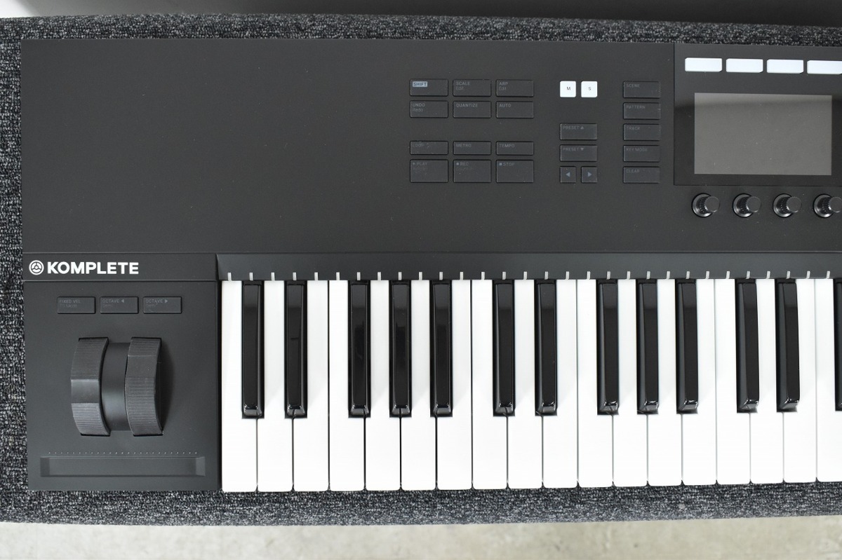 KOMPLETE KONTROL S61 MIDIキーボード mk1 Native Instruments
