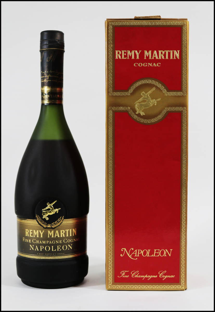 古酒 レミー・マルタン NAPOLEON COGNAC ☆未開栓 古酒 REMY MARTIN/レミーマルタン NAPOLEON/ナポレオン 700ml