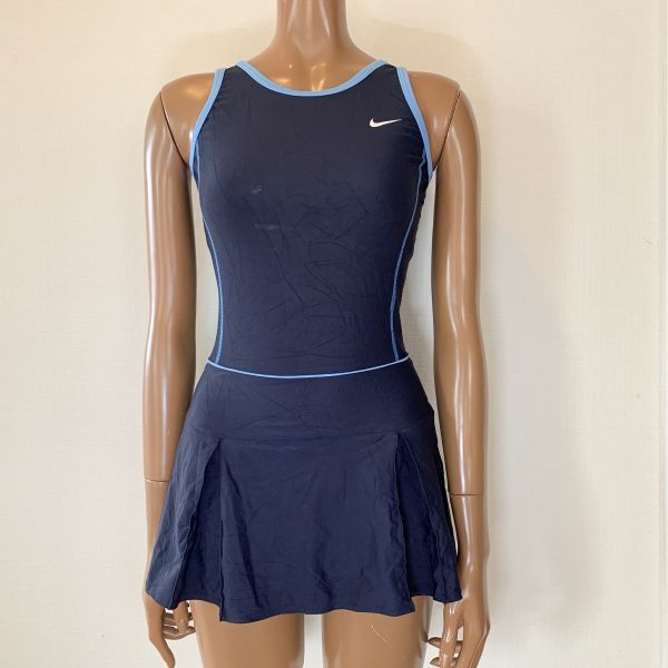 NIKE ナイキ 水着 水泳 ジュニア スクール 女子 スクール水着 スイムウェア SWIM公式2026SSナイキ 170cm ハイドラストロングロゴ メール便送料無料 ナイキ（NIKE）（キッズ）スクール水着 セパレーツ 通販・人気