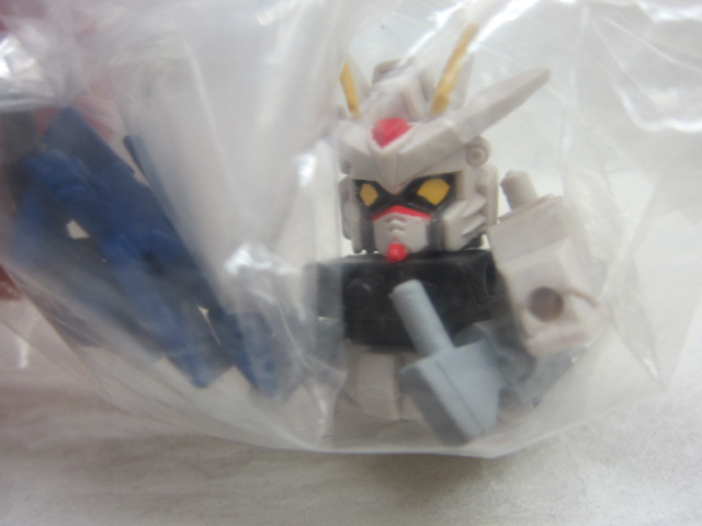 ストライクフリーダムガンダム ハイマットフルバーストモード Sdガンダムフルカラーカスタム10 絶版ガシャポン 機動戦士ガンダムseedデスティニー 売買されたオークション情報 Yahooの商品情報をアーカイブ公開 オークファン Aucfan Com