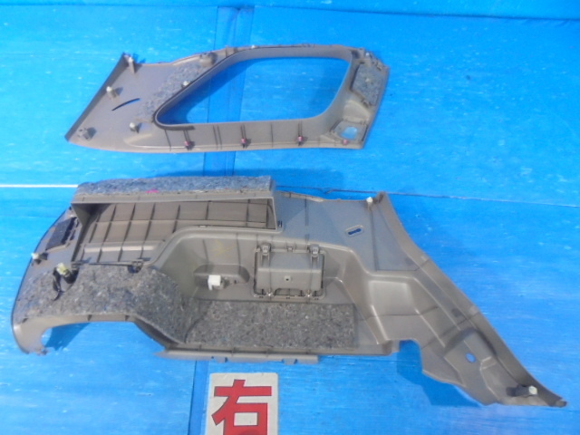ハイラックスサーフ ハイラックス TRN215W&frasl;GRN215W &frasl; サーフ GRN215W トヨタ 0 TRN215W | 1 TRN210W 純正 ハイラックスサーフ型式：CBA-GRN215W（トヨタ）のクルマカタログ 後期 トヨタが