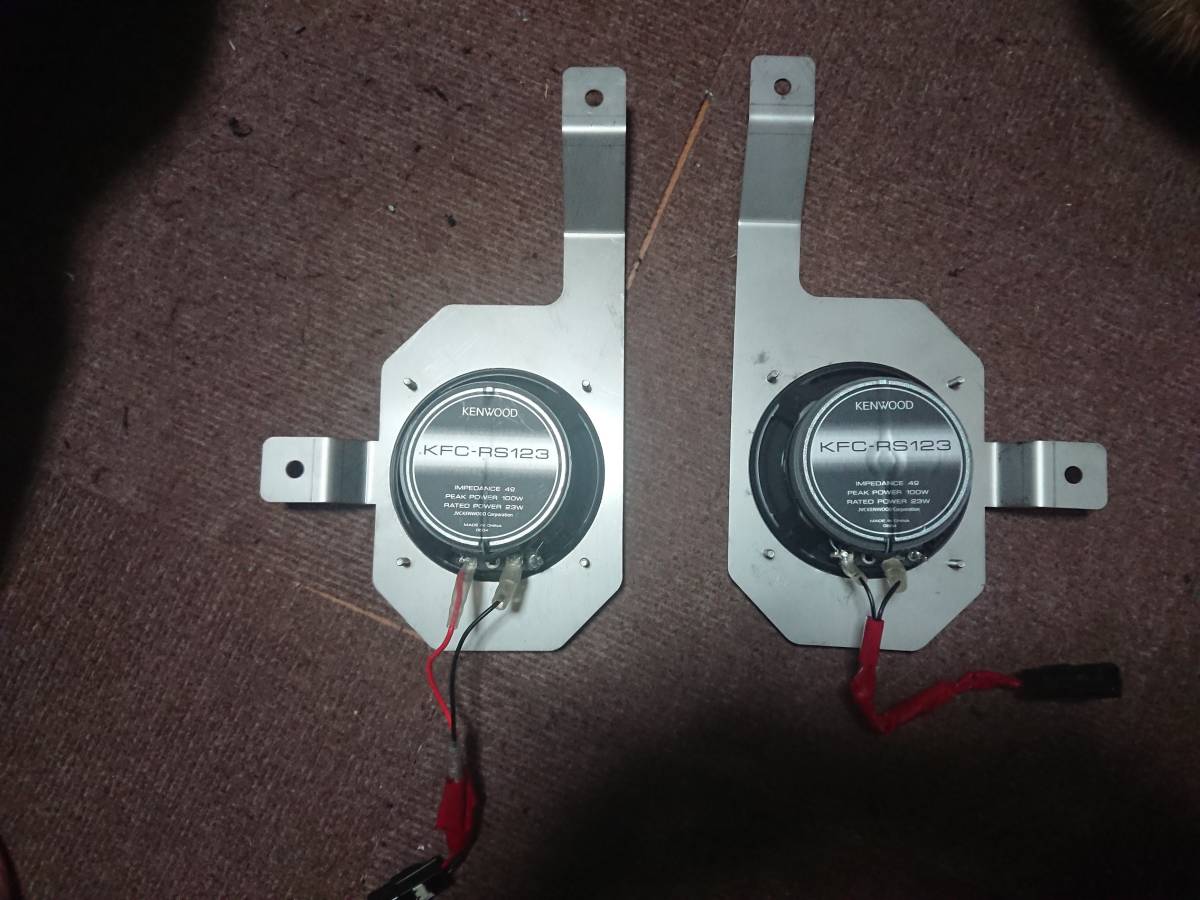 GRガレージ鈴鹿 ZN6/ZC6 86&BRZ用 リアスピーカーブラケット 【公式通販】