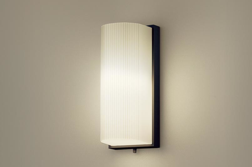 新作入荷，100%新品 長期保管品 Panasonic LED 電球色 ポーチライト LGW85032BU &times;12個(屋外用ライト)｜売買されたオークション情報、yahooの商品情報をアーカイブ公開 - オークファン 屋外用ライト