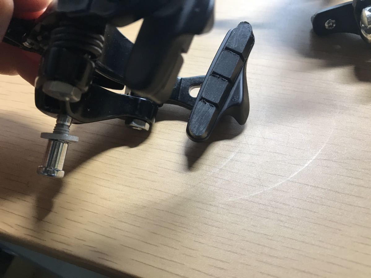 0 シマノ SHIMANO キャリパーブレーキ 前後セット BR-R7000 BR-5501 SHIMANOシマノ 前後キャリパーブレーキ BR-5800 1 シマノ105 ブレーキ JZ074 「シマノ キャリパーブレーキ前後セット(シルバー)