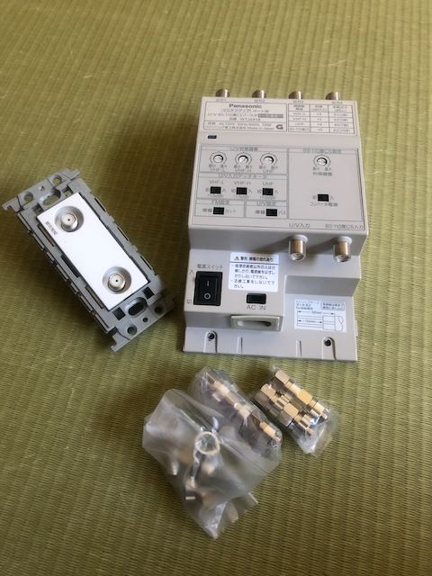 Panasonic FM/VHF/UHF/BS/CS ブースタ WTJ6418