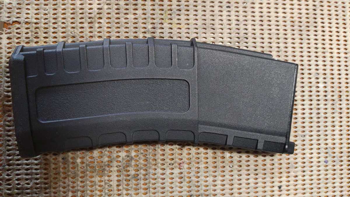 GHK G5 Magazine ゆるくサバイバル Rifle ガスブローバックライフル（GHK-G5-TN）のレビュー GHK G5 マガジン３