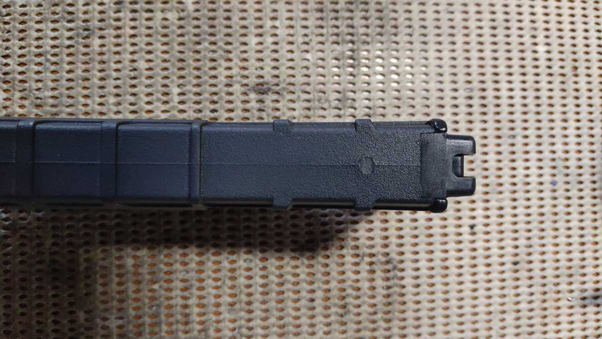 GHK G5 Magazine ゆるくサバイバル Rifle ガスブローバックライフル（GHK-G5-TN）のレビュー GHK G5 マガジン３