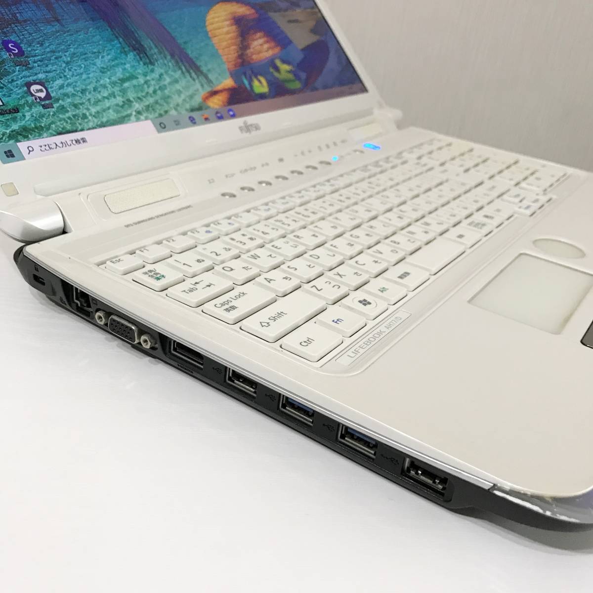 1円~ 爆速SSD480GB☆メモリ8GB+高性能Core i7 美品 AH77/D Office Windows10 64bit Blu-rayドライブ 富士通 LIFEBOOK 白 ノートPC ホワイト 高速Core i7(第7世代)☆メモリ8GB+爆速新品SSD480GB富士通 AH77⁄B1 SSD-CK480S⁄J EXCERIA 第8世代の中古品・新品・未