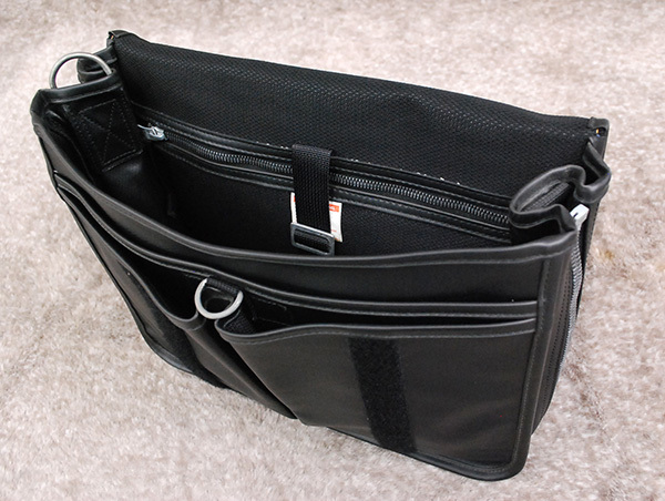美品 吉田かばん LUGGAGE LABEL ラゲッジレーベル「NEW LINER」ニュー 