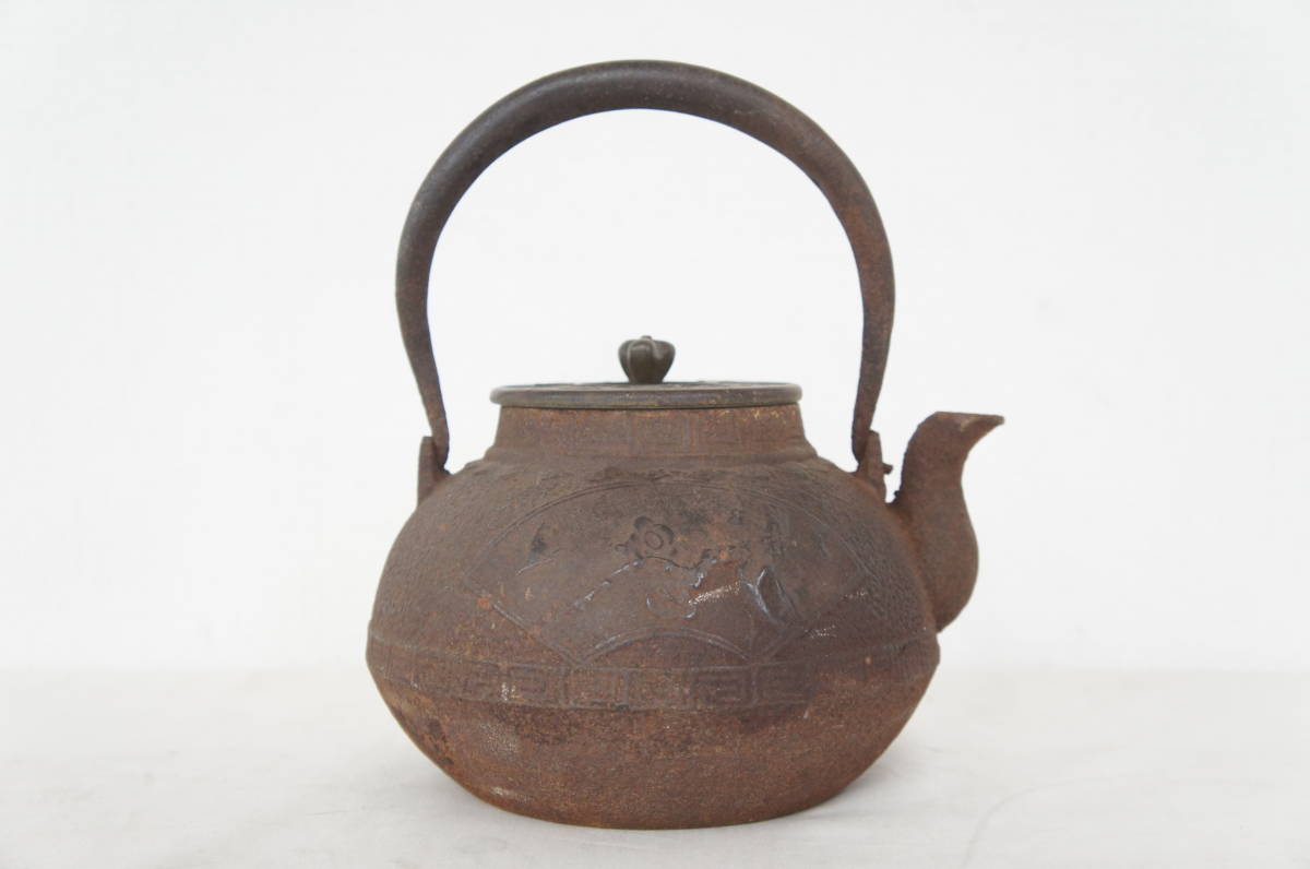 最短発送 金龍堂 高さ:約10.5cm 口径:約7.9cm 鉄瓶 煎茶 湯沸 金属工芸