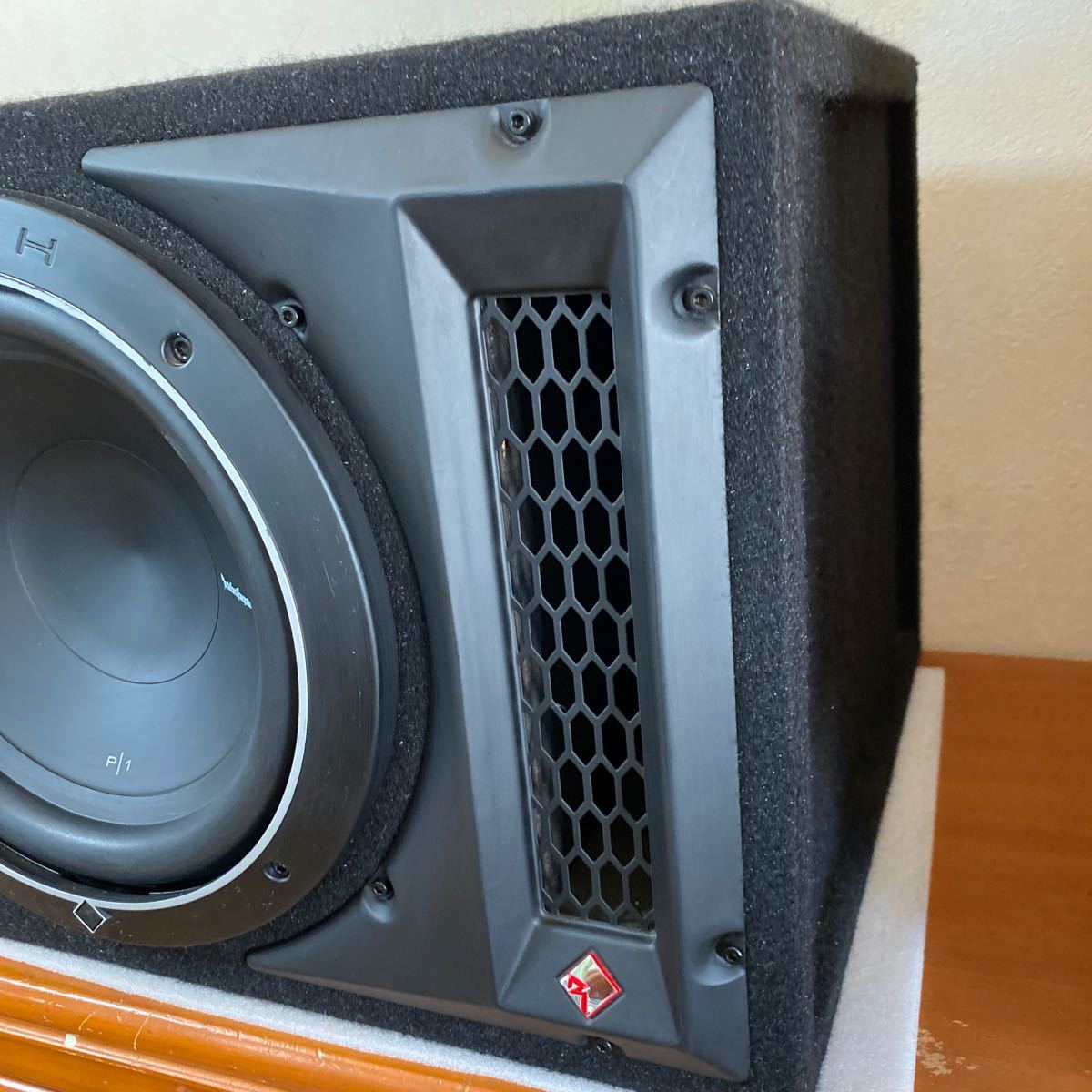 ロックフォード PUNCH P1 ROCKFORD ウーハー p1-1x10 punch rockford
