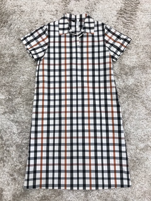 DAKS ダックス　チェック柄 半袖 ワンピース　38 DAKS チェック柄 半袖 かわいい 日本製 ウールフレアワンピース 半袖