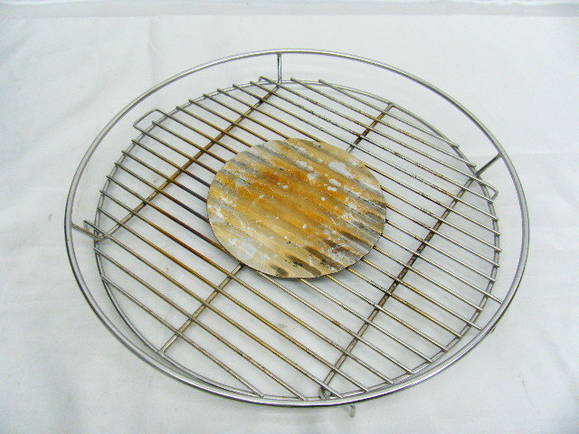 ロータスグリル G340 レギュラーサイズ | R grill Lotus LOTUSGRILL メルカリ 無煙炭火バーベキューコンロ - グリル LotusGrill（ロータスグリル） レッド ダークグレー 収納袋付きの
