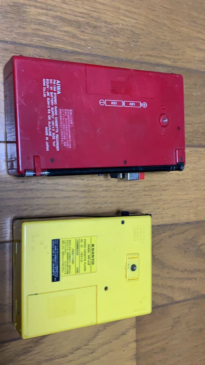 昭和レトロ カセットレコーダー　AIWA HS-J2 カセットボーイ　SANYO MR-JJII ステレオカセットプレーヤー　希少　レア　ジャンク_2