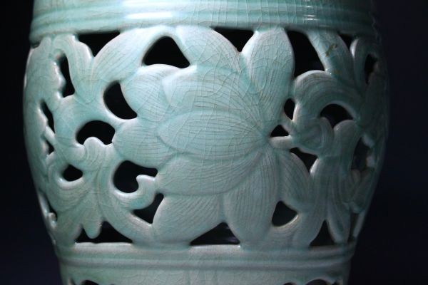 李朝 高麗 青磁 高麗青磁 時代 粉青沙器 朝鮮 古美術 花瓶 ⁄