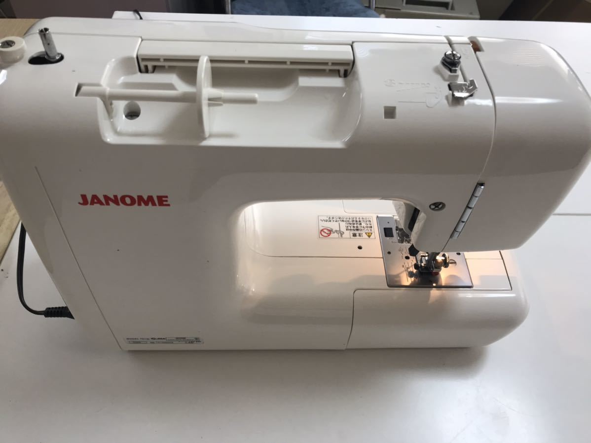 JANOMEジャノメ電子ミシンD200、美品、通電確認、ジャンク、ジャノメ