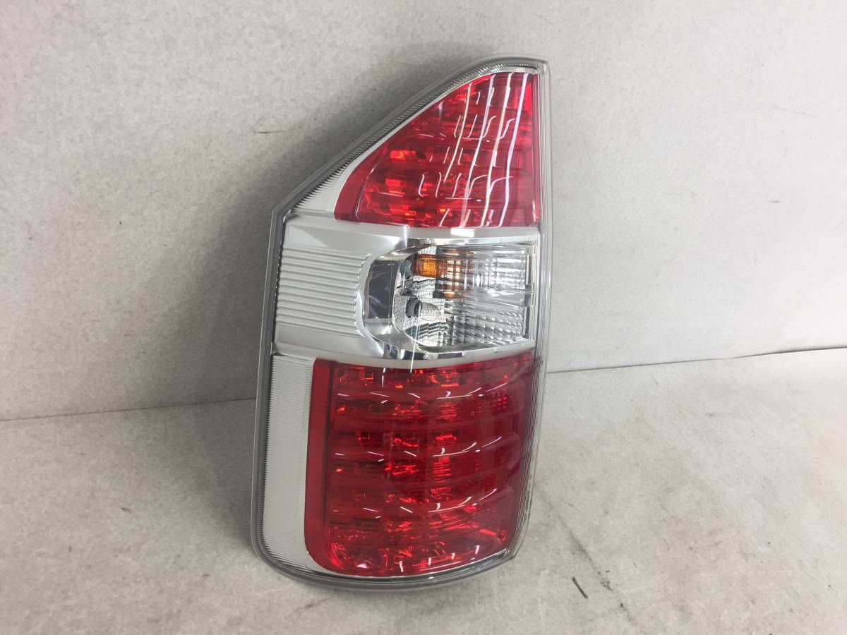美品 磨き済み ノア ZRR70 前期 純正 左 テールライト ICHIKOH 28-198_3