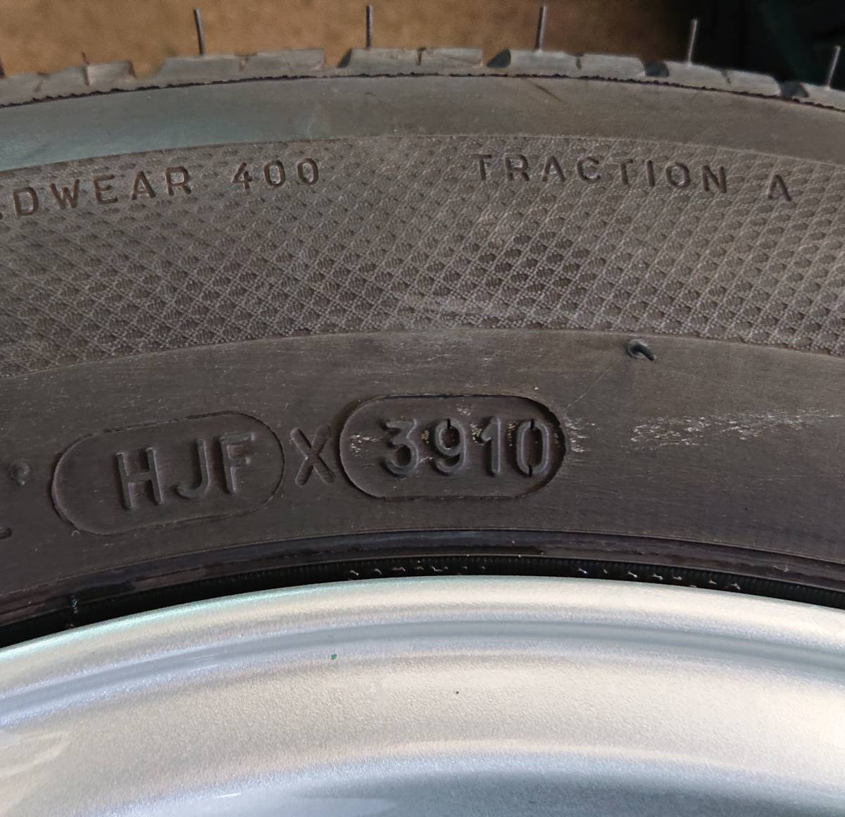 中古】BMW MINI 純正ホイール 15×5.5J MICHELIN ENERGY 175/65R15