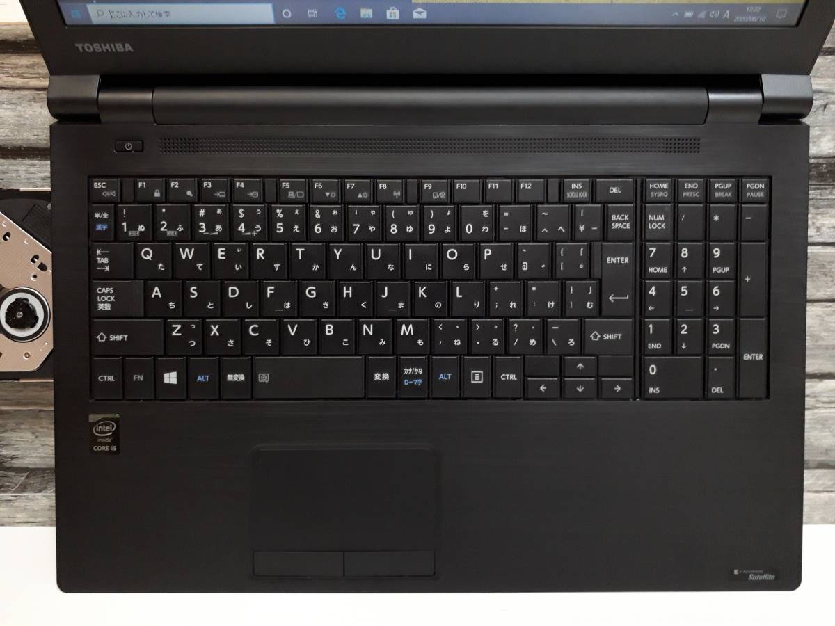 : dynabook Satellite 東芝 B35 B35&frasl;R Core Toshiba Dynabook 10搭載 SSD搭載Win 整備済み品 -dynabook b35r(コンピュータ)の中古 GB トップ&frasl;ラインアップ