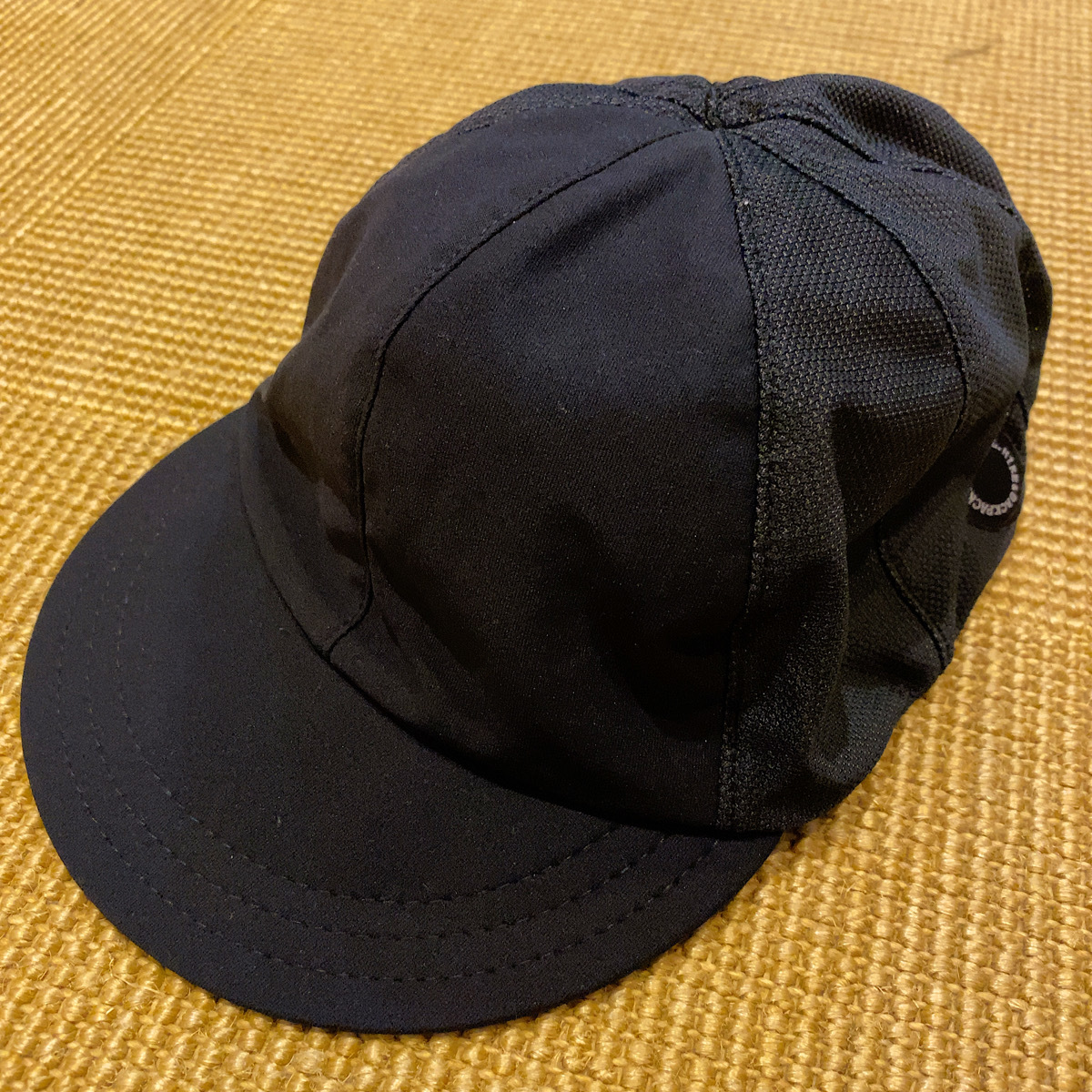 超激得，新品 山と道 Stretch Mesh Cap サイズ： M 色： 黒(帽子)｜売買されたオークション情報、yahooの商品情報をアーカイブ公開 - オークファン 帽子