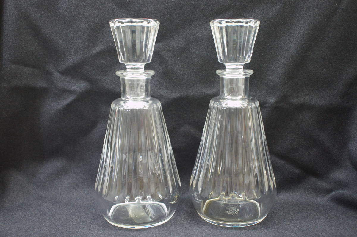 数量限定，豊富な CAMUS カミュ Baccarat バカラクリスタル カラフェ 2本セット 空ボトル 瓶 空ビン デキャンタ 替栓付 KARAFE ①(カミュ)｜売買されたオークション情報、yahooの商品情報をアーカイブ公開 - オークフ コニャック