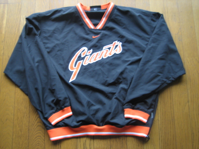 【最新作，SALE】 NIKE SAN FRANCISCO GIANTS ナイキサンフランシスコジャイアンツ ウォームアッププルオーバー ブルゾン L(ナイキ)｜売買されたオークション情報、yahooの商品情報をアーカイブ公開 - オークファン ナイロン