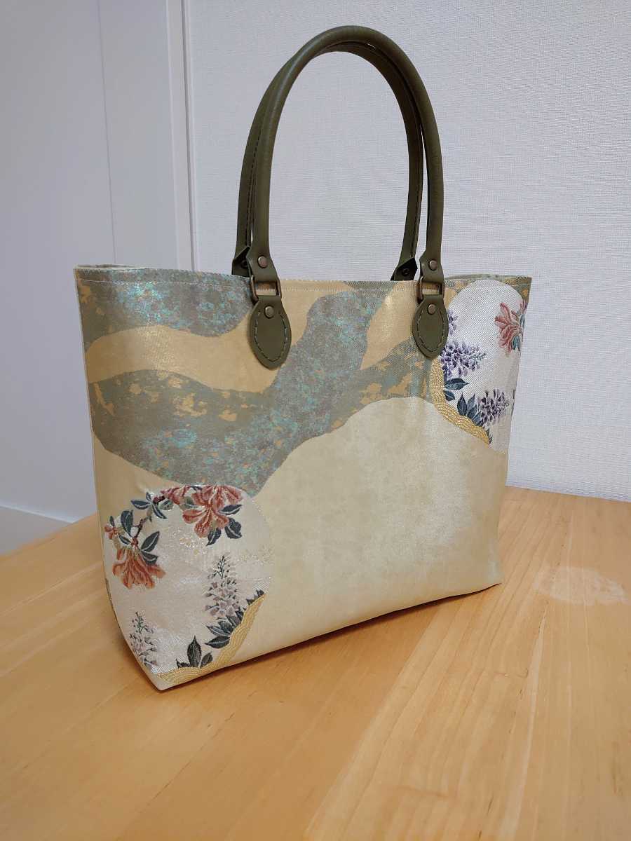 刺繍のバンブーバッグ　ブルー&ゴールドベージュ　正絹地　和装お着物に☆ 刺繍のバンブーバッグ ブルー&ゴールドベージュ 正絹地 和装お着物に