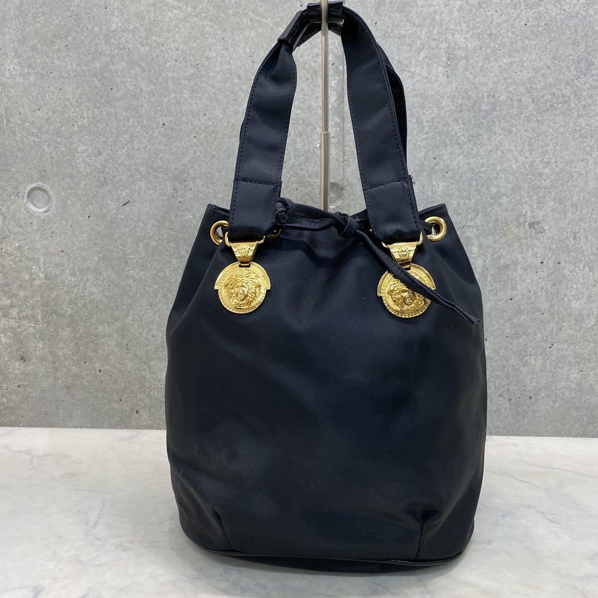 GIANNI VERSACE ジャンニ ヴェルサーチ ナイロン メデューサ ハンド 