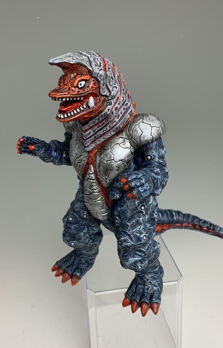 ウルトラマン怪獣 ゴルザ ソフビ人形 リペイント 完成品 ティガ ウルトラマンティガ 売買されたオークション情報 Yahooの商品情報をアーカイブ公開 オークファン Aucfan Com