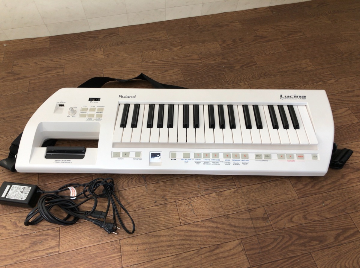 ROLAND B071Y014○ROLAND AX-09 シンセサイザー ショルダーキーボード 