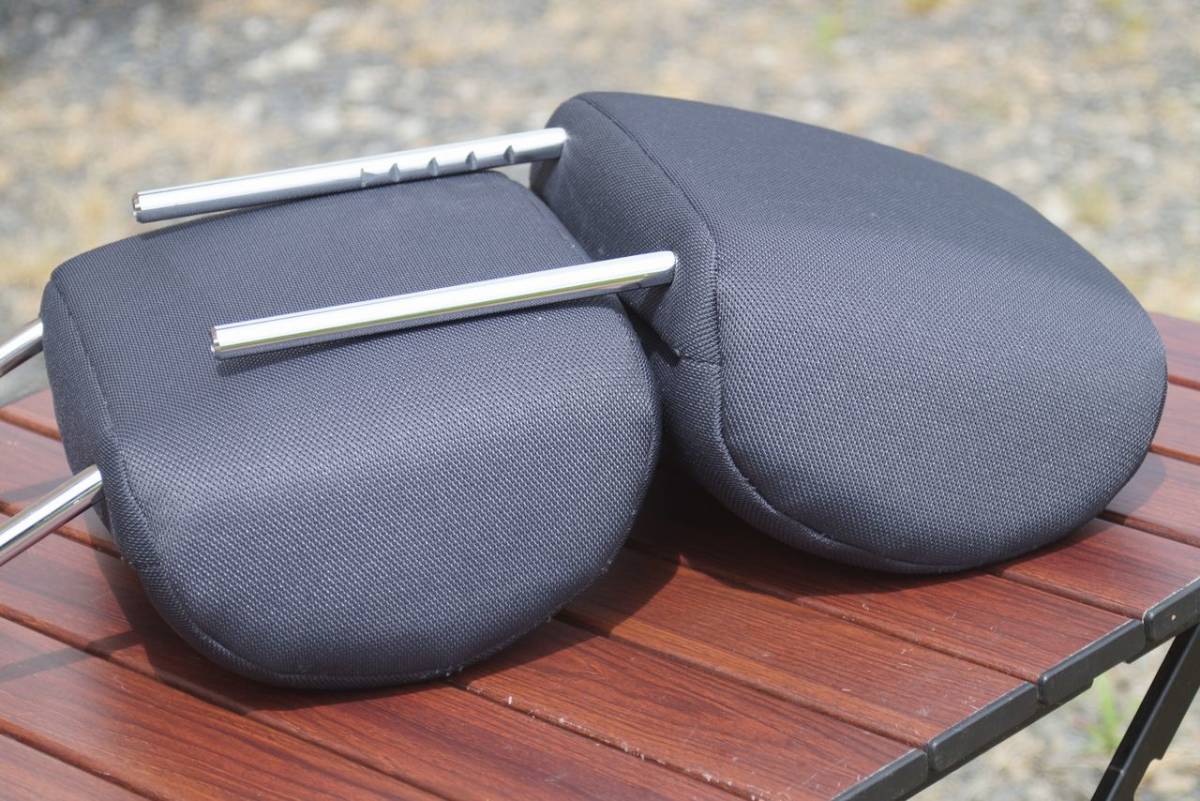 中古】☆ランクル70系 リアシート用ヘッドレスト左右ペア | OITC.CA