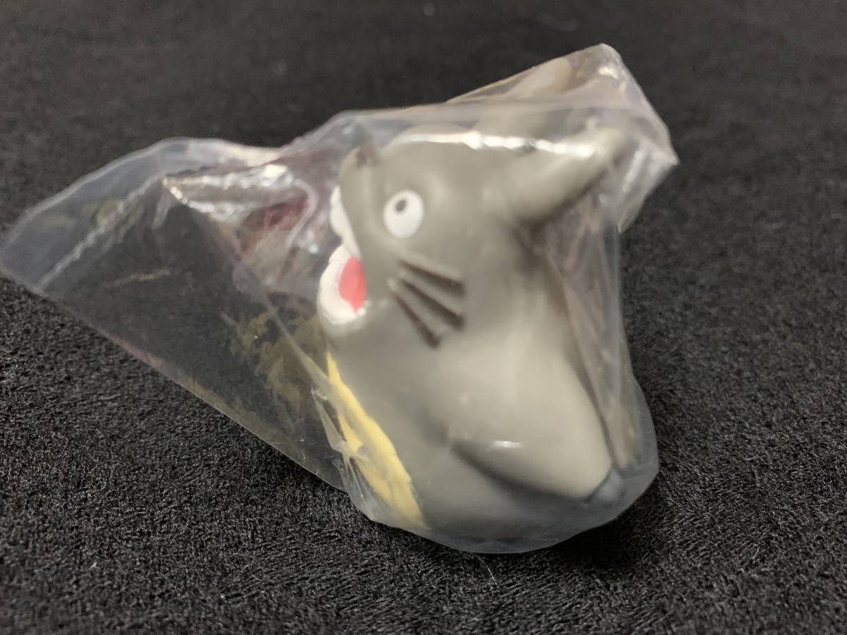 ジブリ 指人形 となりのトトロ 叫ぶ トトロ 叫び となりのトトロ 売買されたオークション情報 Yahooの商品情報をアーカイブ公開 オークファン Aucfan Com