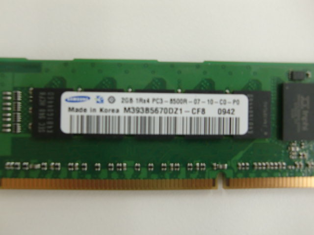 サーバー用メモリ PC3 8500R (2GB 1R×4 16枚)(4GB 2R×4
