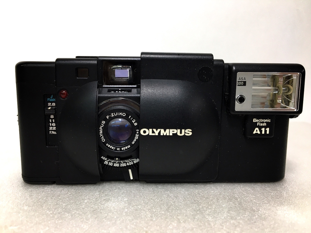 【美品 ケース付き】 オリンパス Olympus XA A11 オリンパス OLYMPUS XA A11 フィルムカメラ 1:2.8 f=35mm ケース付き