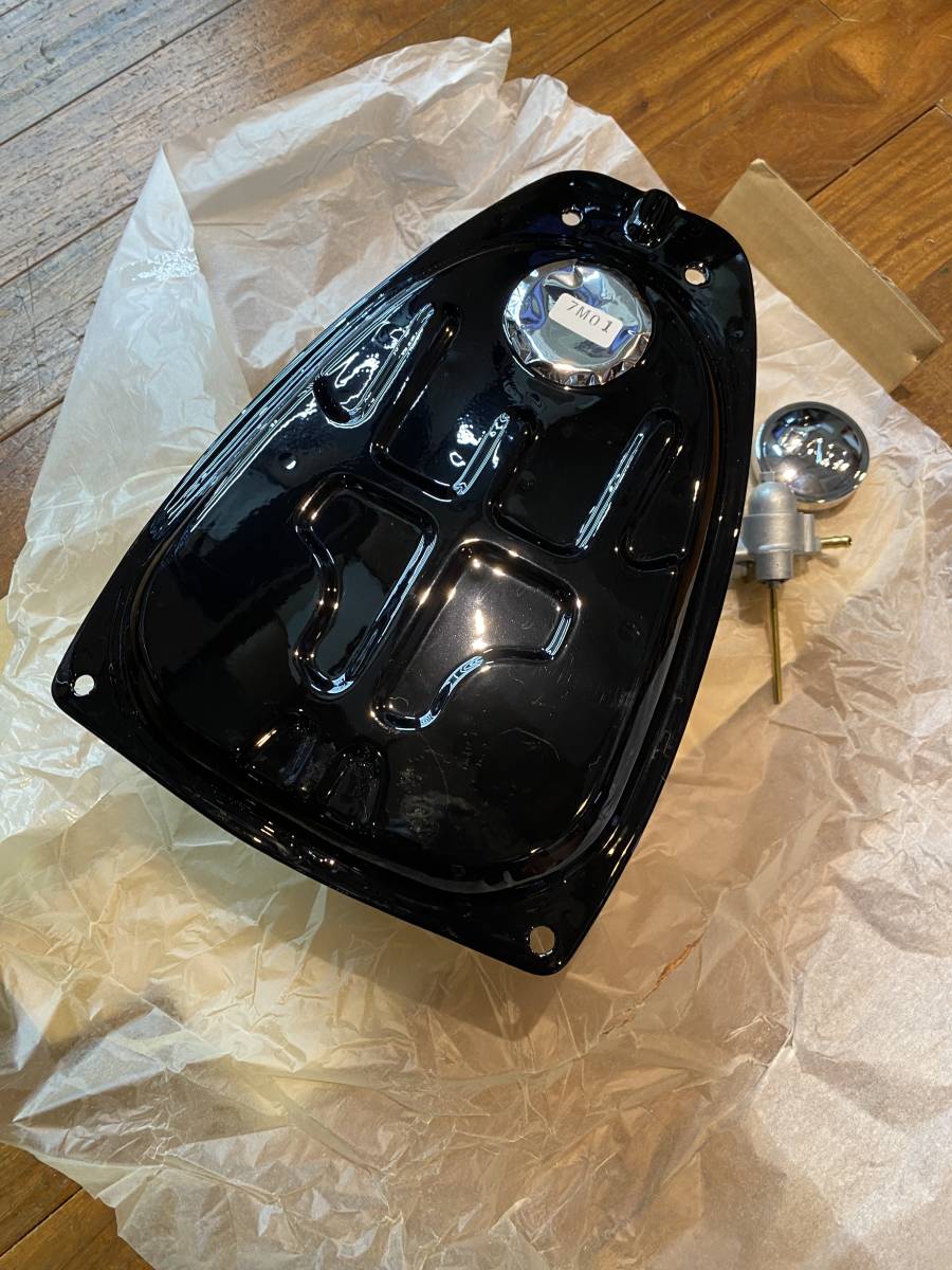 シャリー　純正タンク　新品コック　新品キャップ HONDA純正 シャリー パーツ ガソリンタンク コック キャップ 未使用