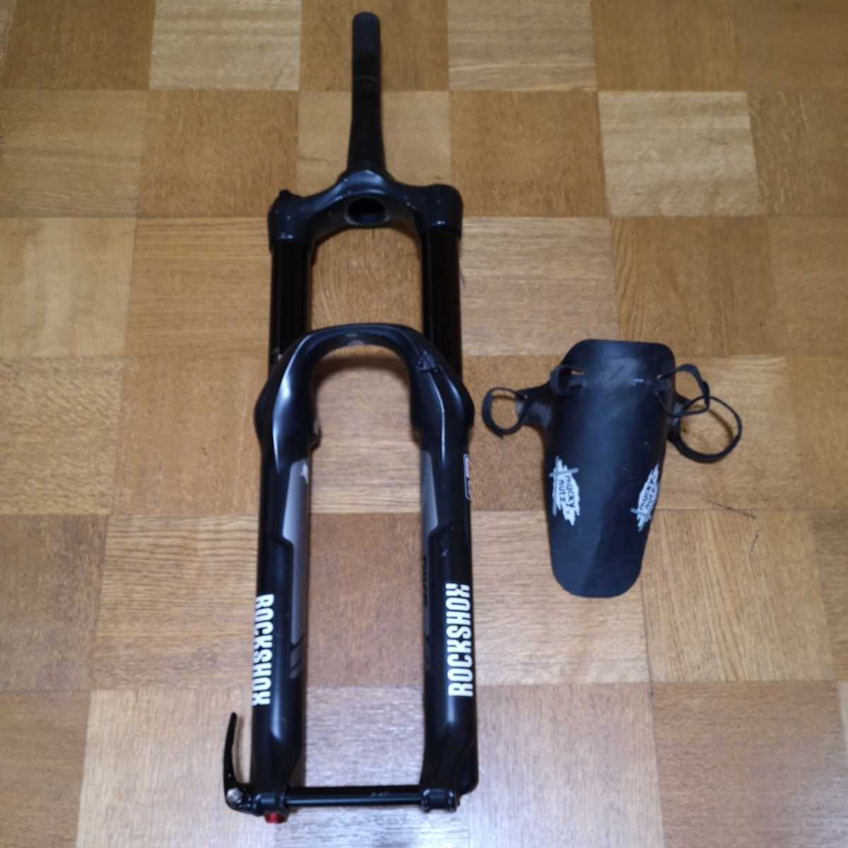  ROCKSHOX Pike rct3 160mmトラベル 27.5ホイール用 ノンブースト100mm幅(サスペンションフォーク)｜売買されたオークション情報、yahooの商品情報をアーカイブ公開 - オークファン サスペンションフォーク