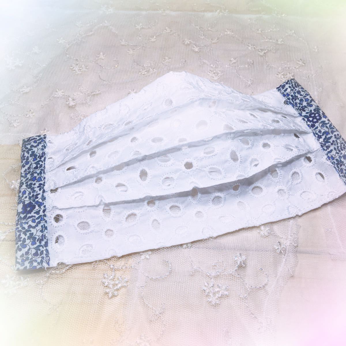 純白 花柄 コットンレース リバティ青系小花 マスクカバー プリーツ フィルターポケット ノーズワイヤー入り ハンドメイド 女性用 売買されたオークション情報 Yahooの商品情報をアーカイブ公開 オークファン Aucfan Com
