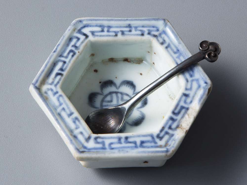 李朝 | 染付 水盂 白磁水盂（1392–1897 白磁 裕李朝・染付6角形水滴