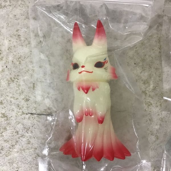 のアイテムをご購入 1円～ 電脳大工 九尾の九ちゃん ソフビ 蓄光