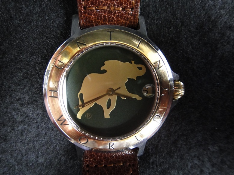 ☆ HUNTING WORLD / AUTOMATIC 18K GOLD BEZEL ◇ ハンティング 